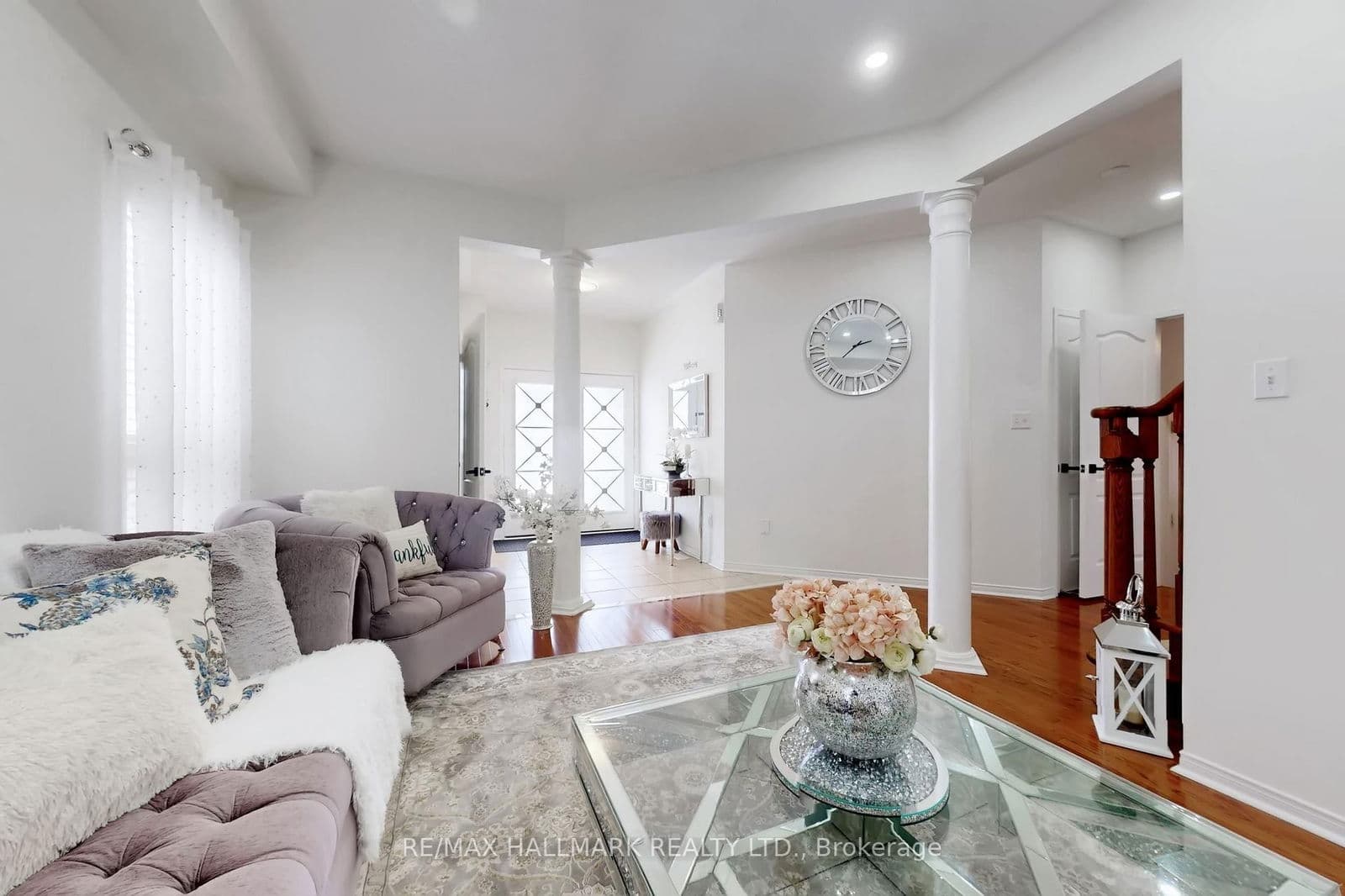 1348 Wallig Avenue, Oshawa, ON L1K 0J5 - photo 5 of 47