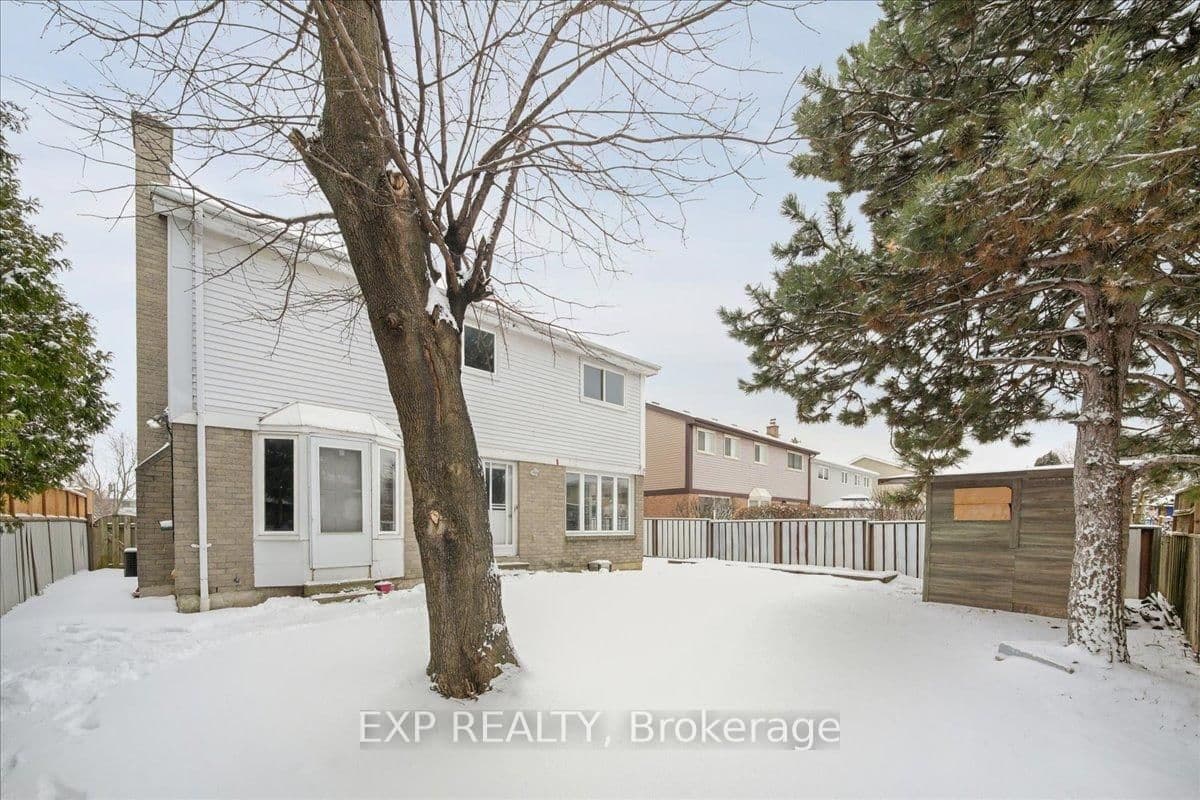 44 Newcastle Crescent, Brampton, ON L6S 3Y8 - photo 45 of 47