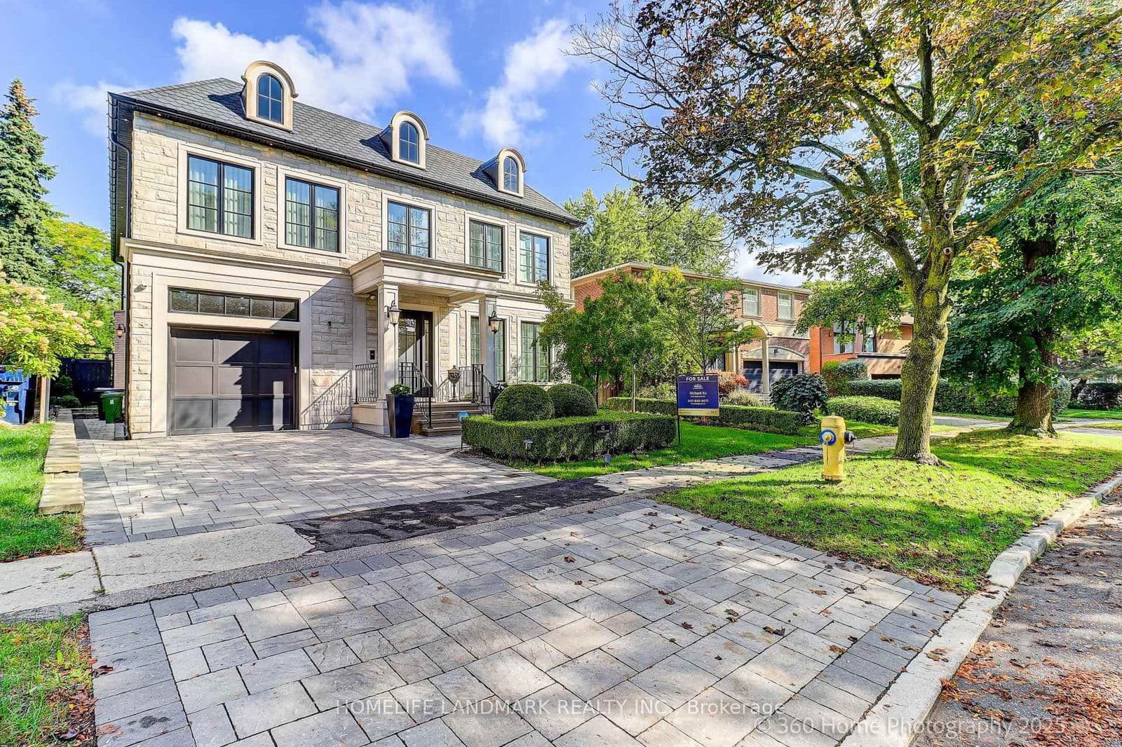 42 Foursome Crescent, Toronto, ON M2P 1W3 - photo 2 of 42