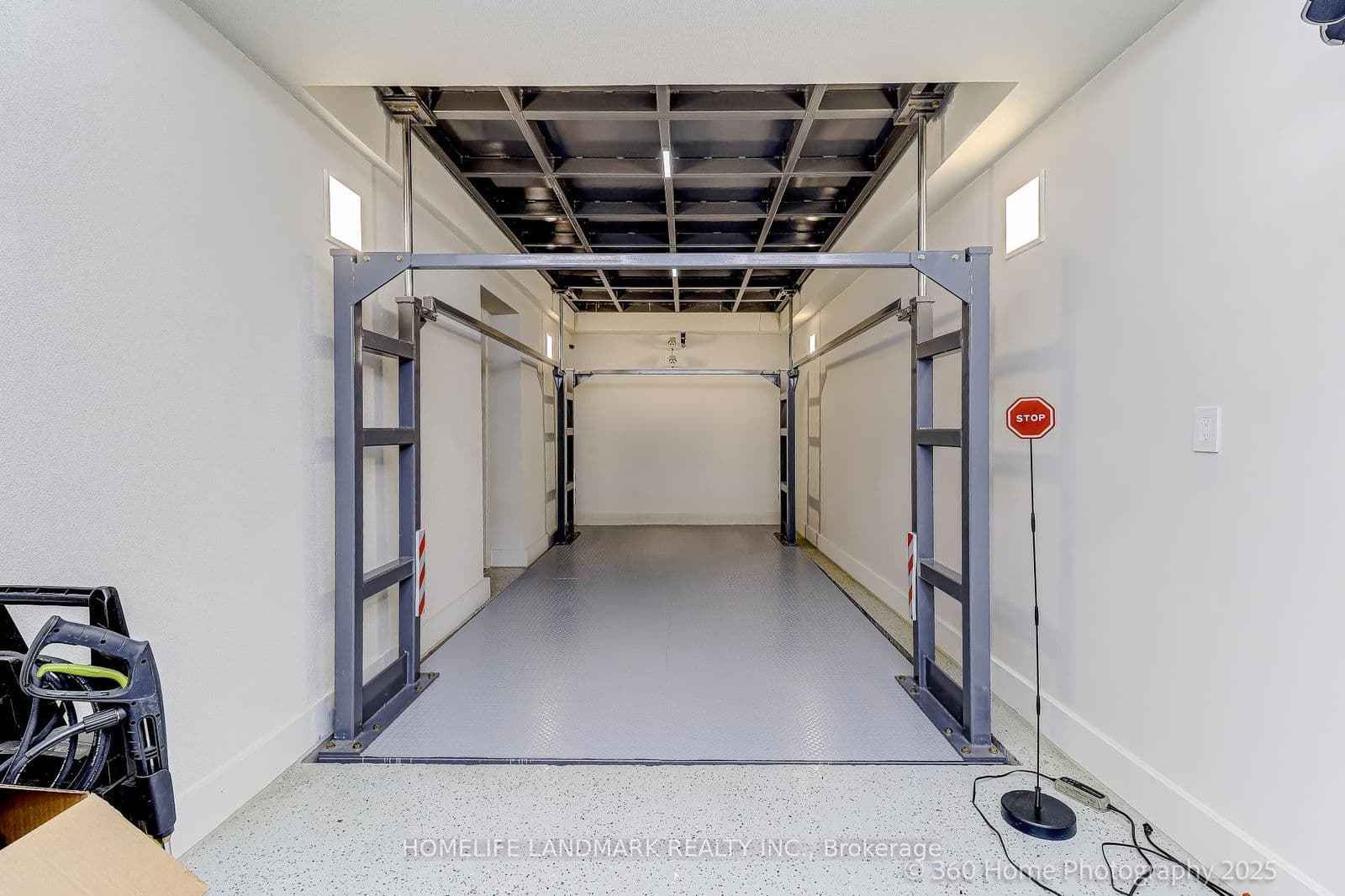 42 Foursome Crescent, Toronto, ON M2P 1W3 - photo 41 of 42