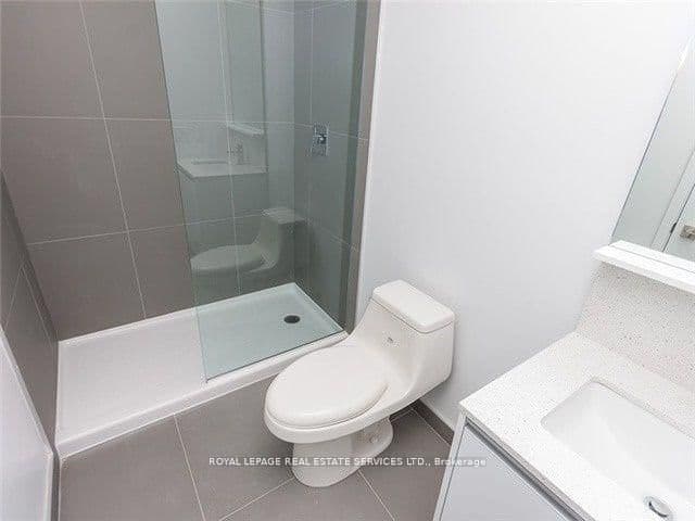 Unit 831 20 Minowan Miikan Lane, Toronto, ON M6J 0E5 - photo 12 of 20