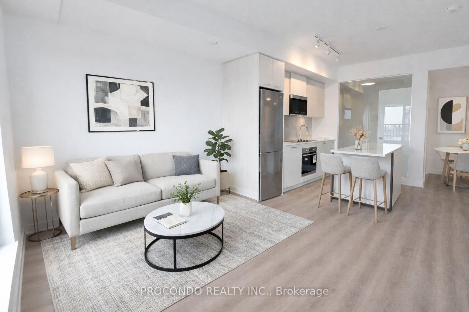 30 Dreamers Way, Toronto, ON M5A 0Y7 - photo 2 of 14