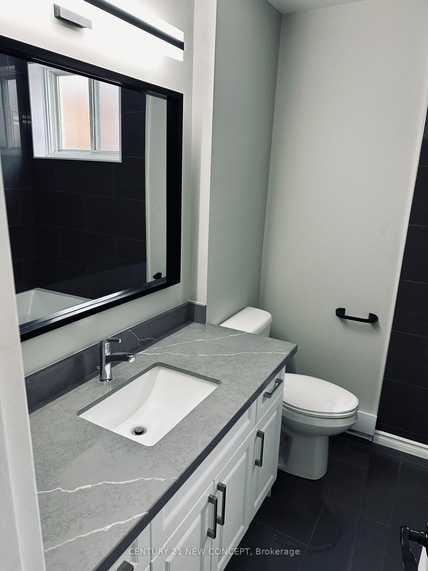 580 Digby Avenue, Oshawa, ON L1G 1W6 - photo 11 of 26