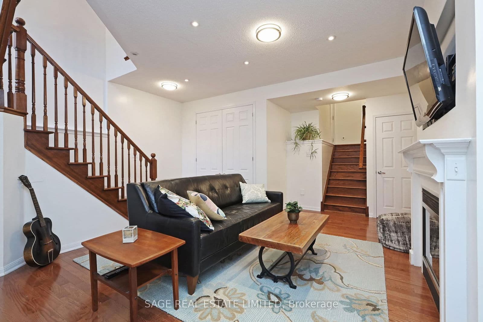 23 Ferguson Street, Toronto, ON M1L 0C2 - photo 35 of 37