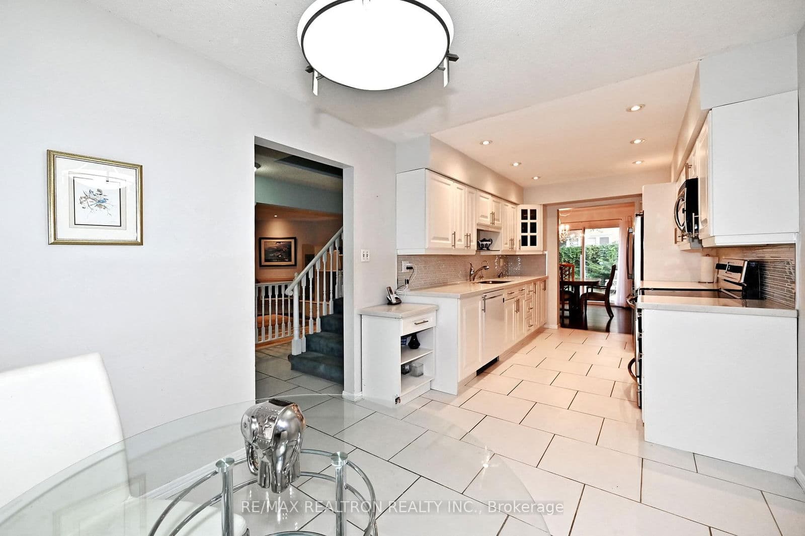 143 Spring Gate Boulevard, Vaughan, ON L4J 3B2 - photo 12 of 44