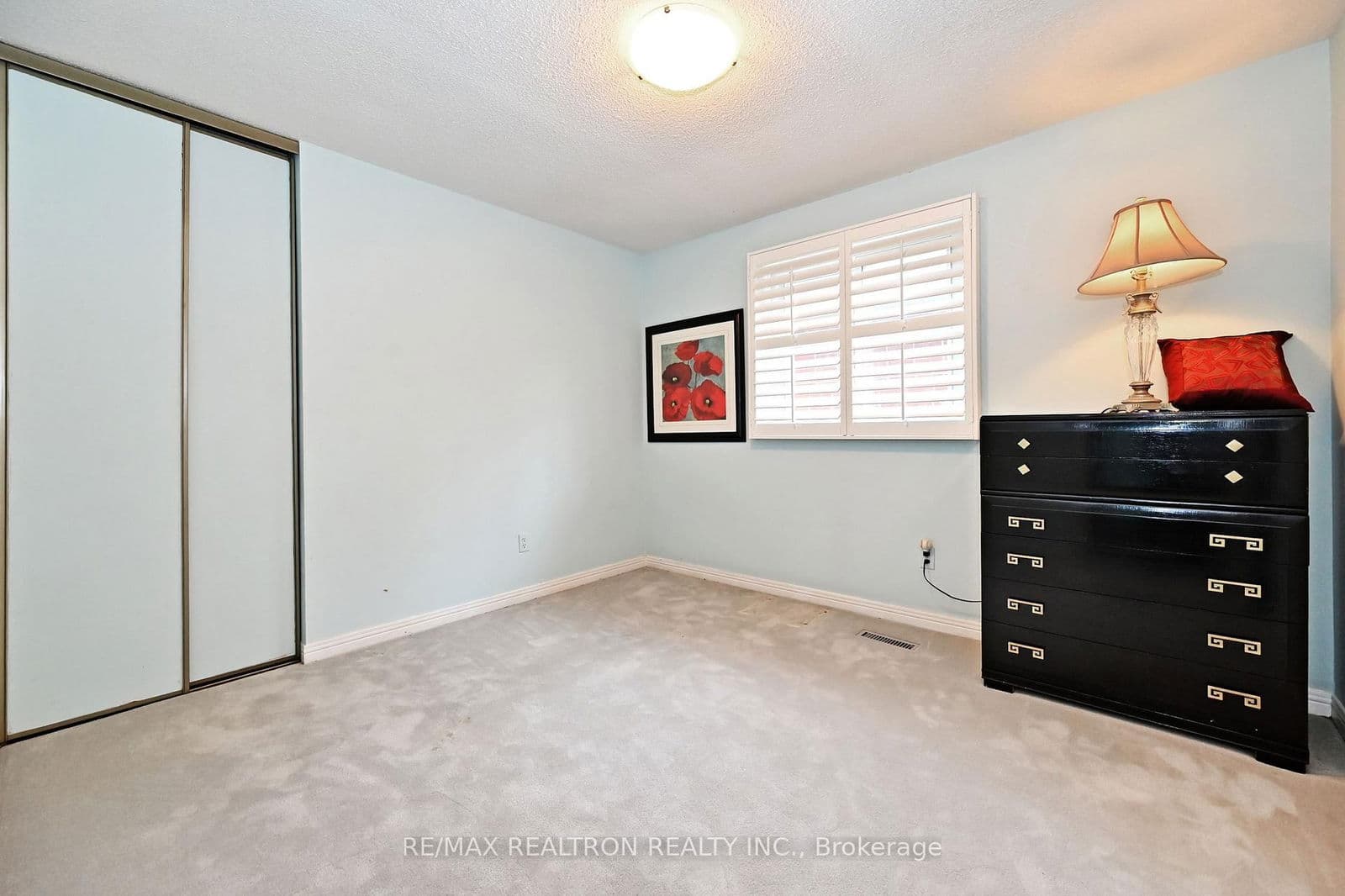 143 Spring Gate Boulevard, Vaughan, ON L4J 3B2 - photo 33 of 44