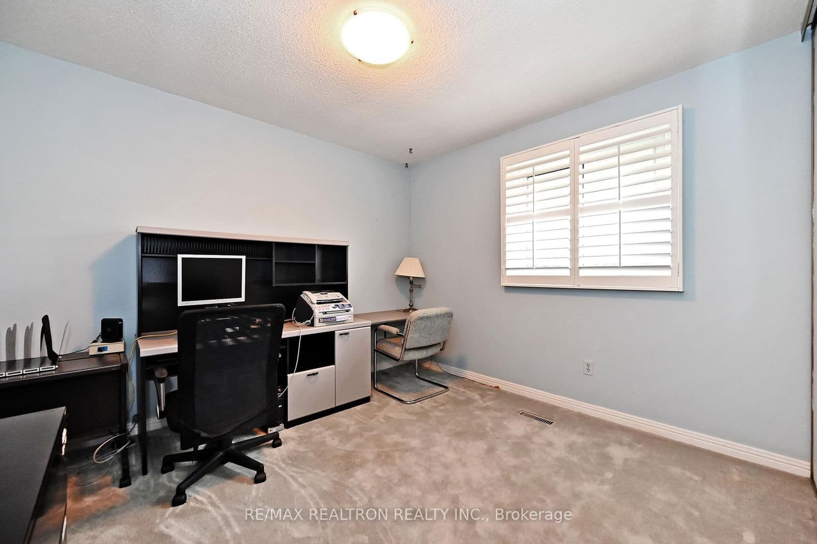 143 Spring Gate Boulevard, Vaughan, ON L4J 3B2 - photo 35 of 44