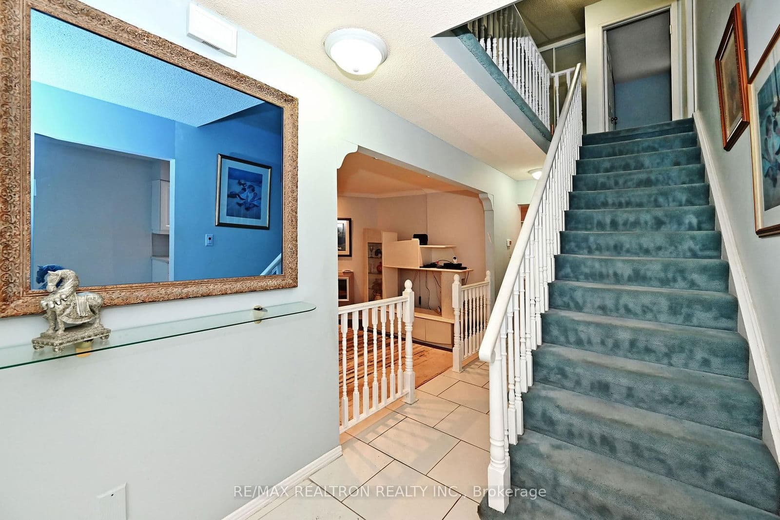 143 Spring Gate Boulevard, Vaughan, ON L4J 3B2 - photo 6 of 44