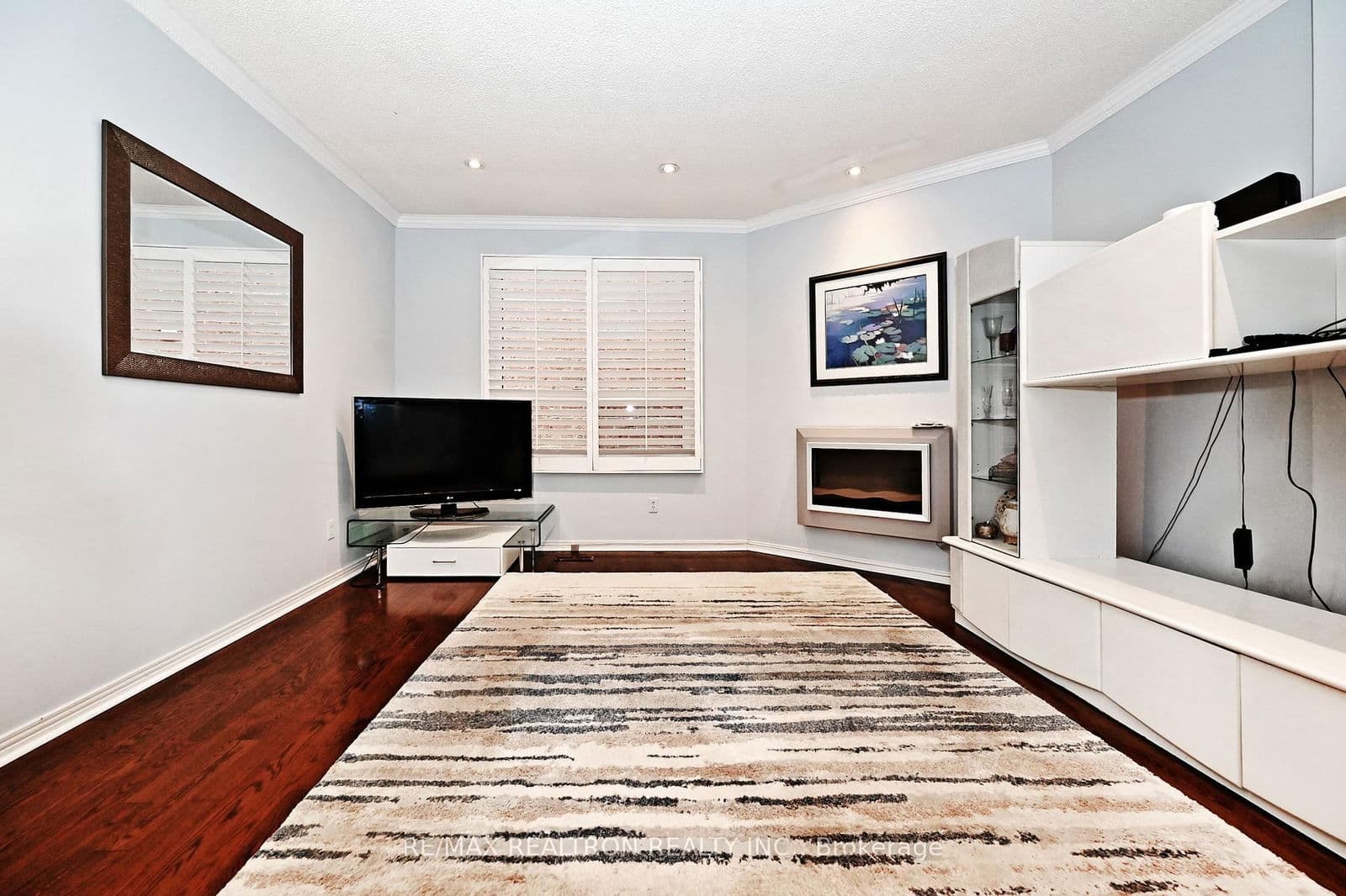 143 Spring Gate Boulevard, Vaughan, ON L4J 3B2 - photo 7 of 44