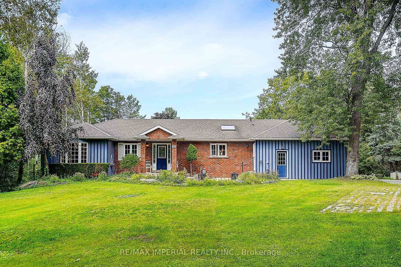 282 Ridge Road, Aurora, ON L4G 0M3 - photo 6 of 40