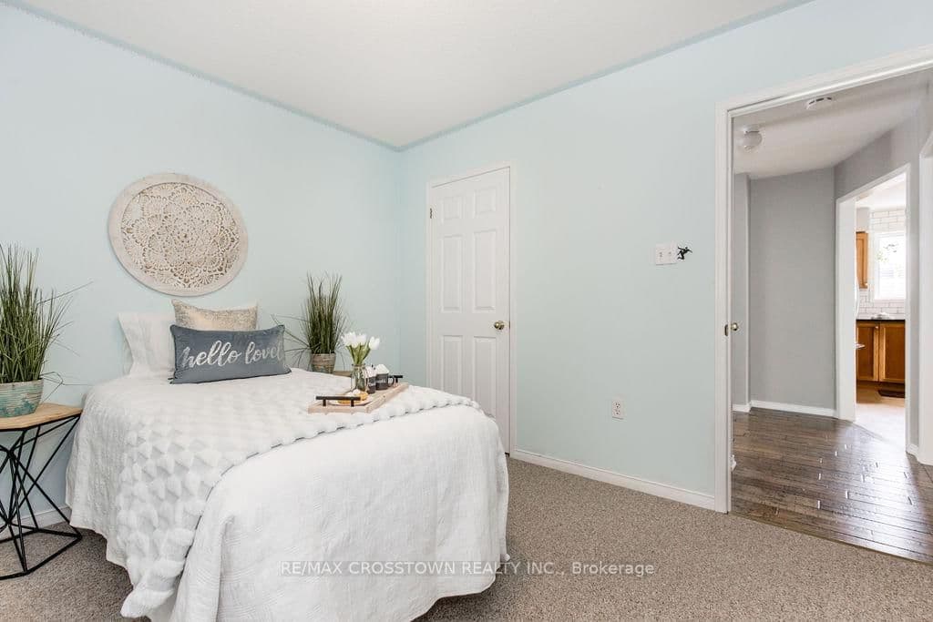 38 Brookfield Crescent, Barrie, ON L4N 9R6 - photo 22 of 42