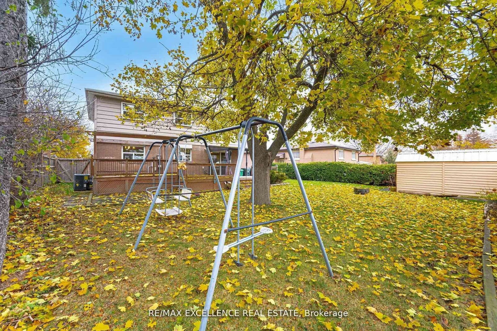 11 Crawley Drive, Brampton, ON L6T 2R6 - photo 40 of 40