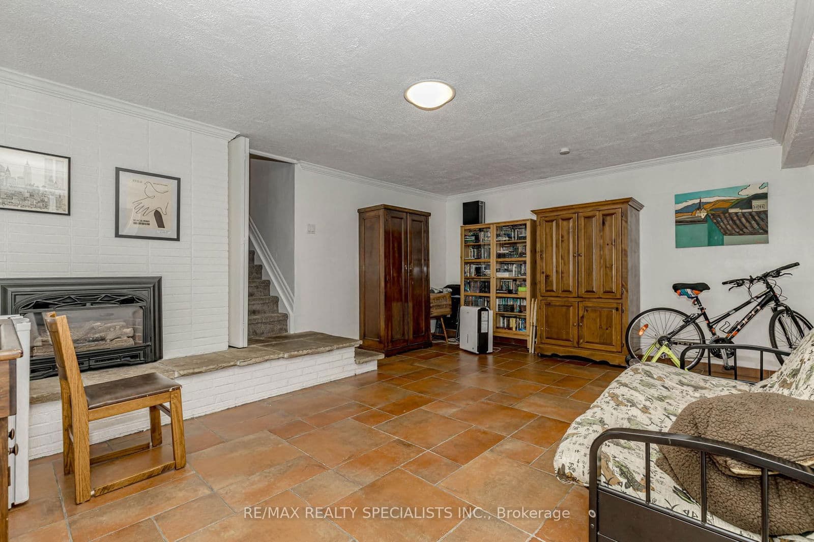 757 Meadow Wood Road, Mississauga, ON L5J 2S7 - photo 42 of 50