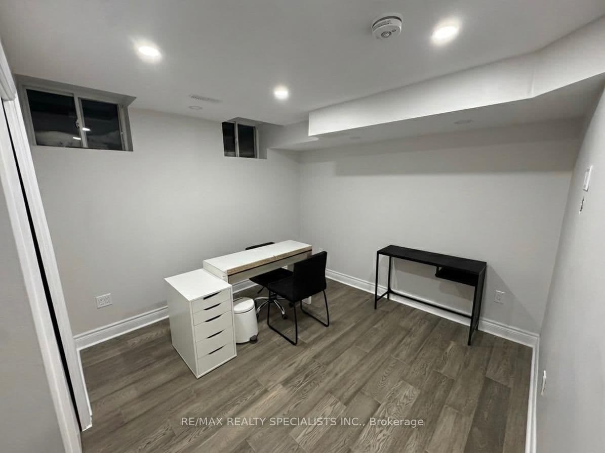 55 Thorpe Crescent, Brampton, ON L7A 1P8 - photo 22 of 27