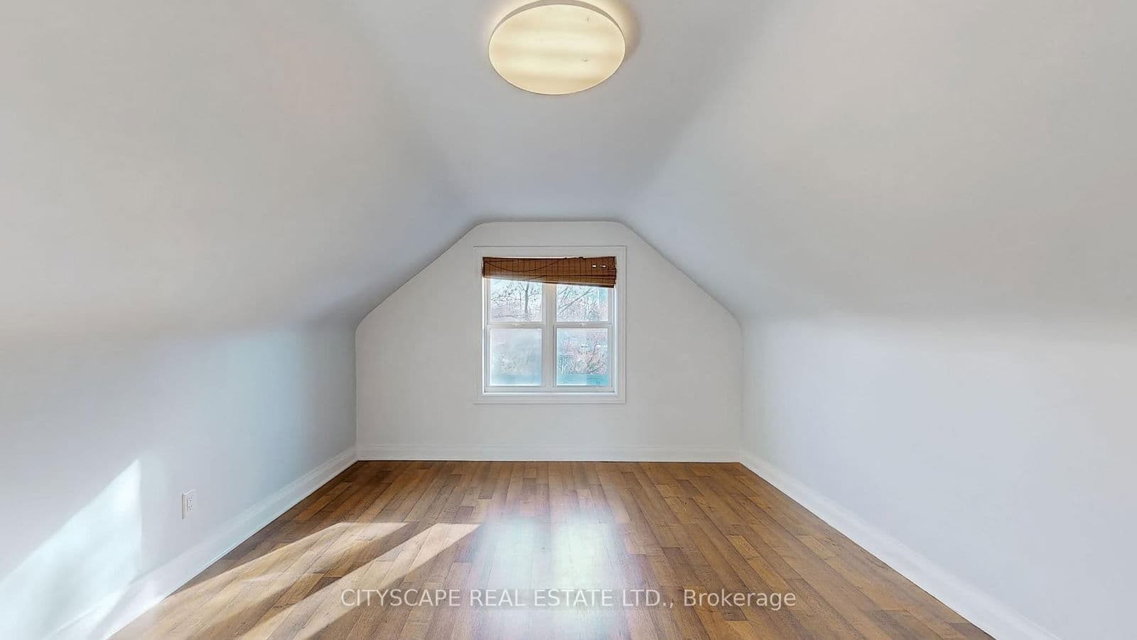 39 Woodward Avenue, Brampton, ON L6V 1K2 - photo 22 of 41