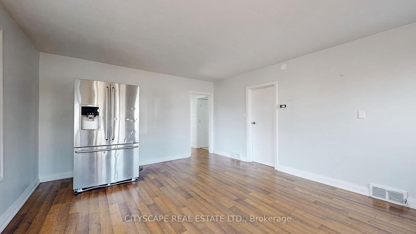 39 Woodward Avenue, Brampton, ON L6V 1K2 - photo 9 of 41