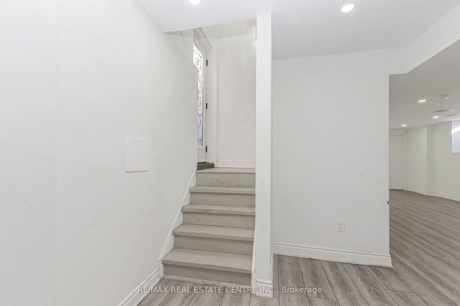 67 Talbot Street, Brampton, ON L6X 2P4 - photo 24 of 48