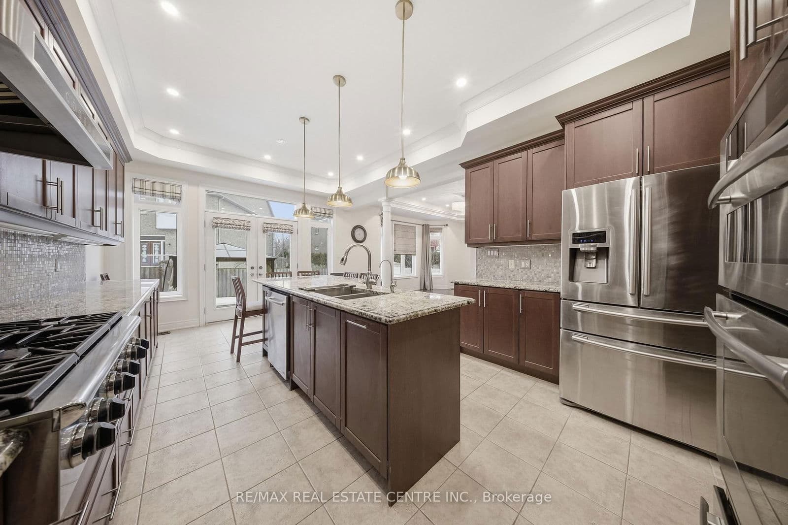 3290 Erin Centre Boulevard, Mississauga, ON L5M 0K9 - photo 16 of 49