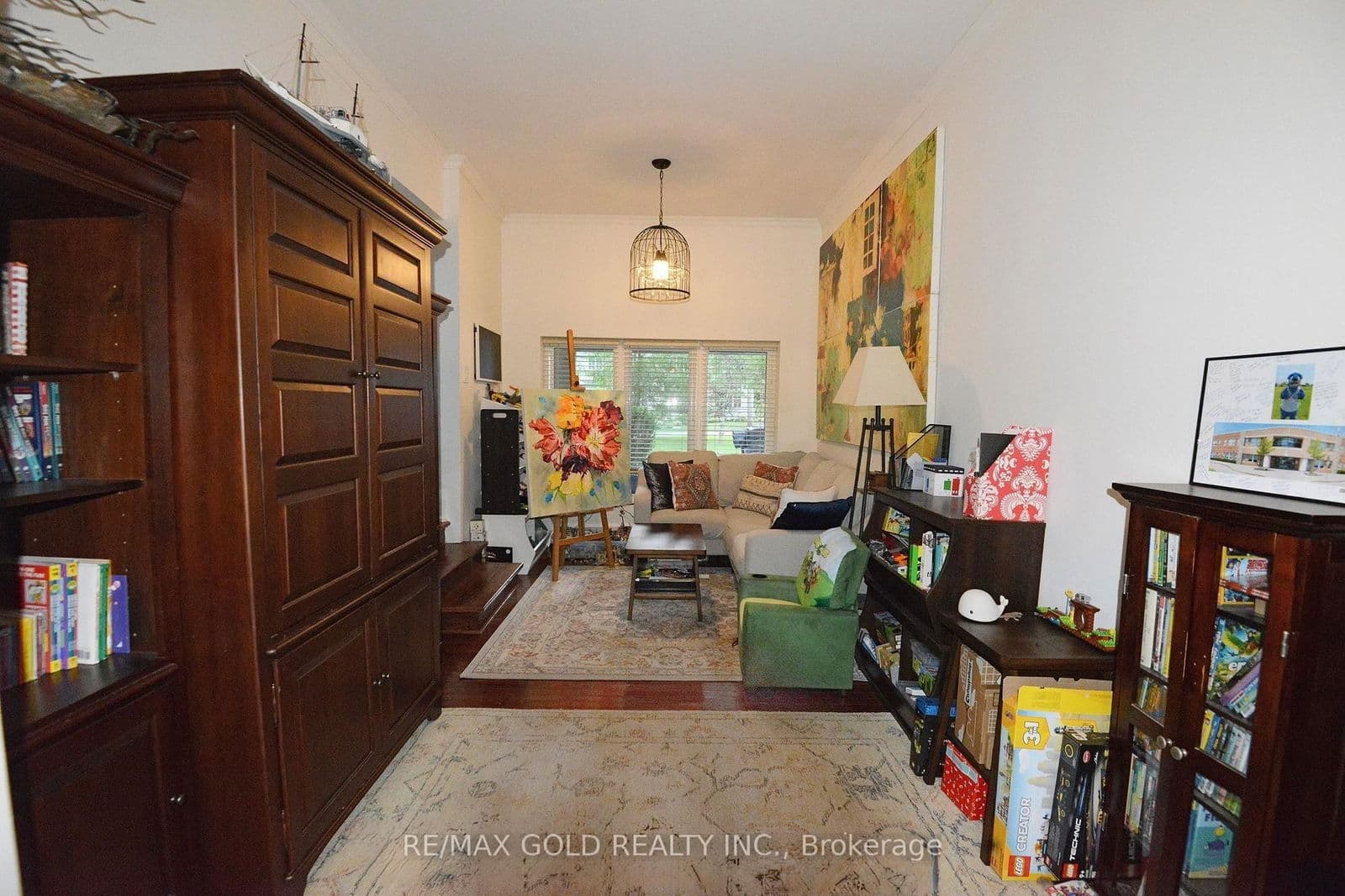 1391 Glenburnie Road, Mississauga, ON L5G 3C7 - photo 16 of 28