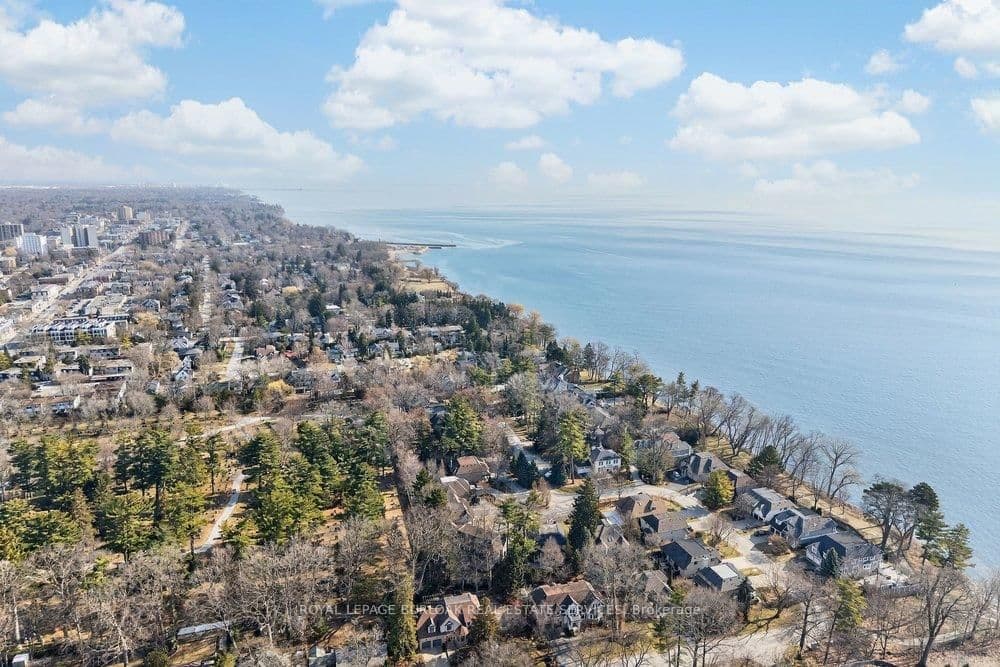 387 Walton Street, Oakville, ON L6K 1R7 - photo 45 of 46