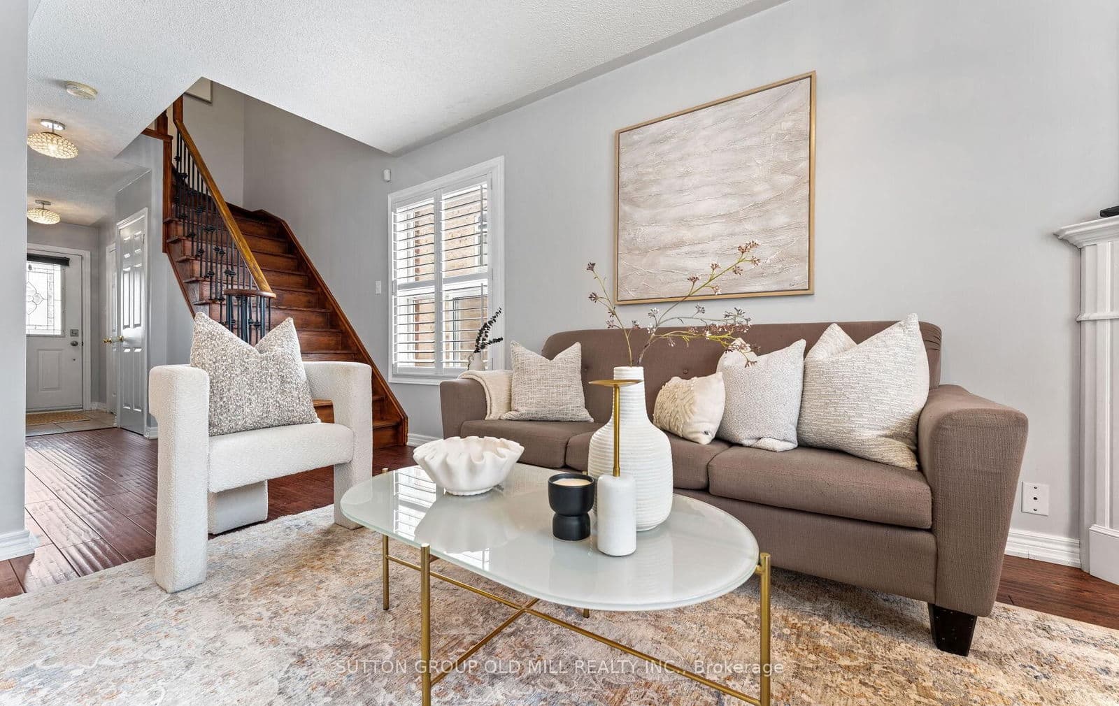 15 Katrina Court, Toronto, ON M6L 3G3 - photo 7 of 47