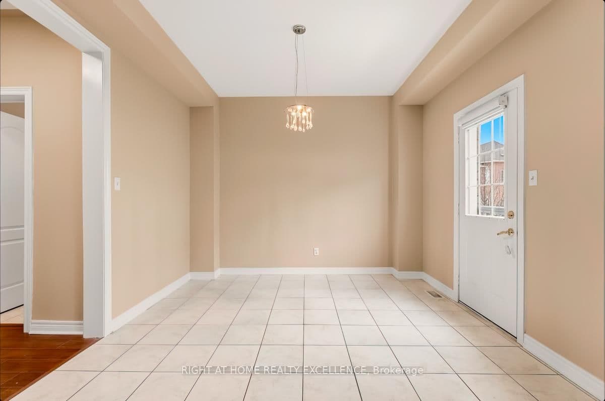 33 October Place, Brampton, ON L6Y 0R6 - photo 11 of 47