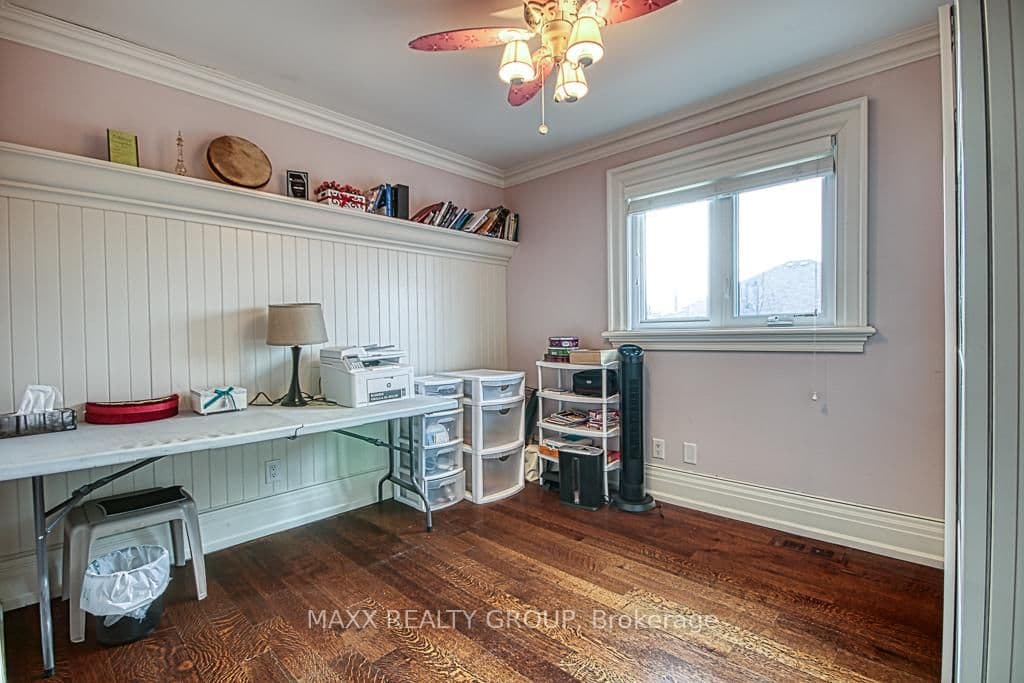 3650 Baird Court, Mississauga, ON L5L 4T4 - photo 25 of 50