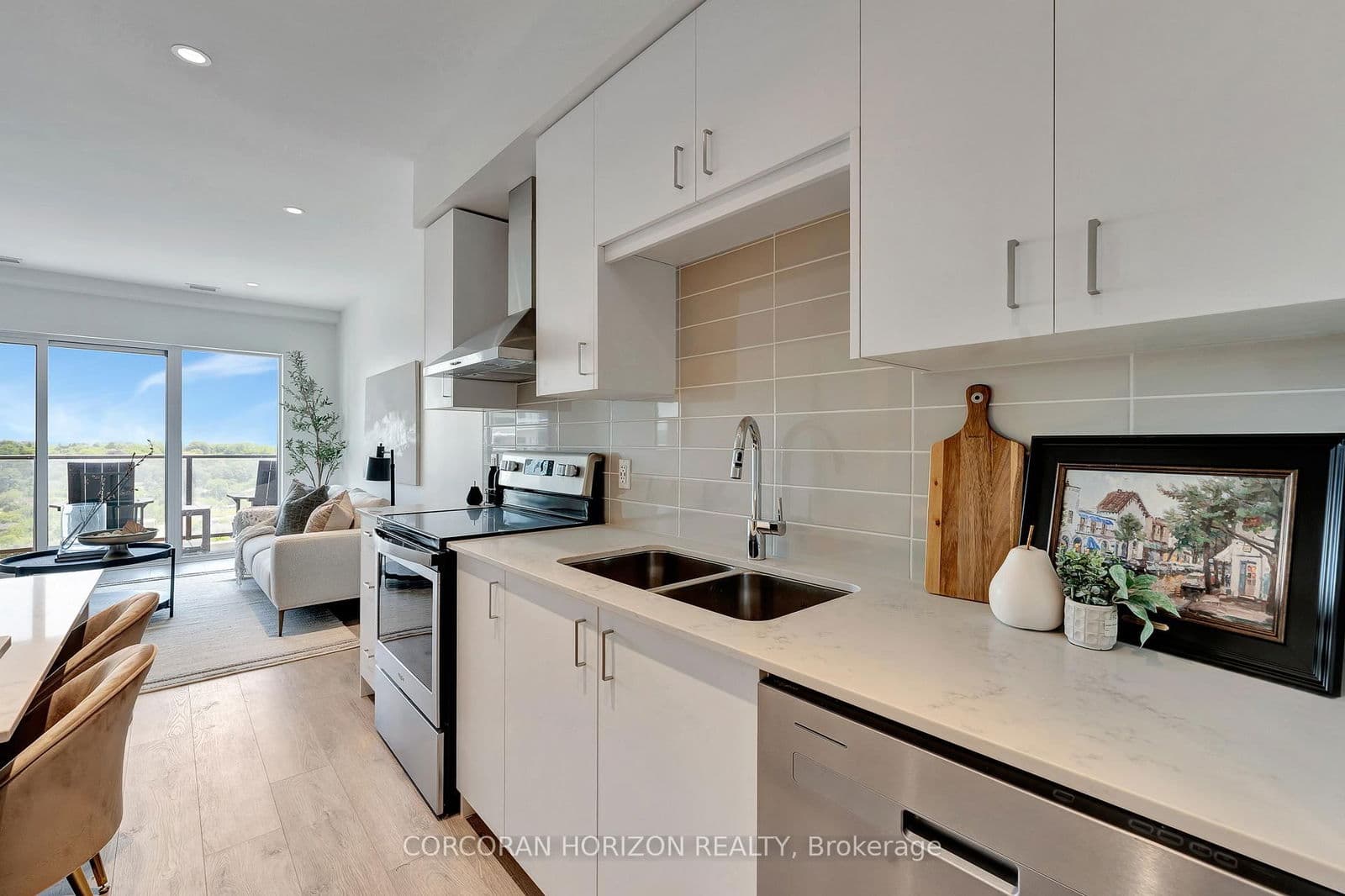 Unit 1511 15 Glebe Street, Cambridge, ON N1S 0C3 - photo 10 of 44