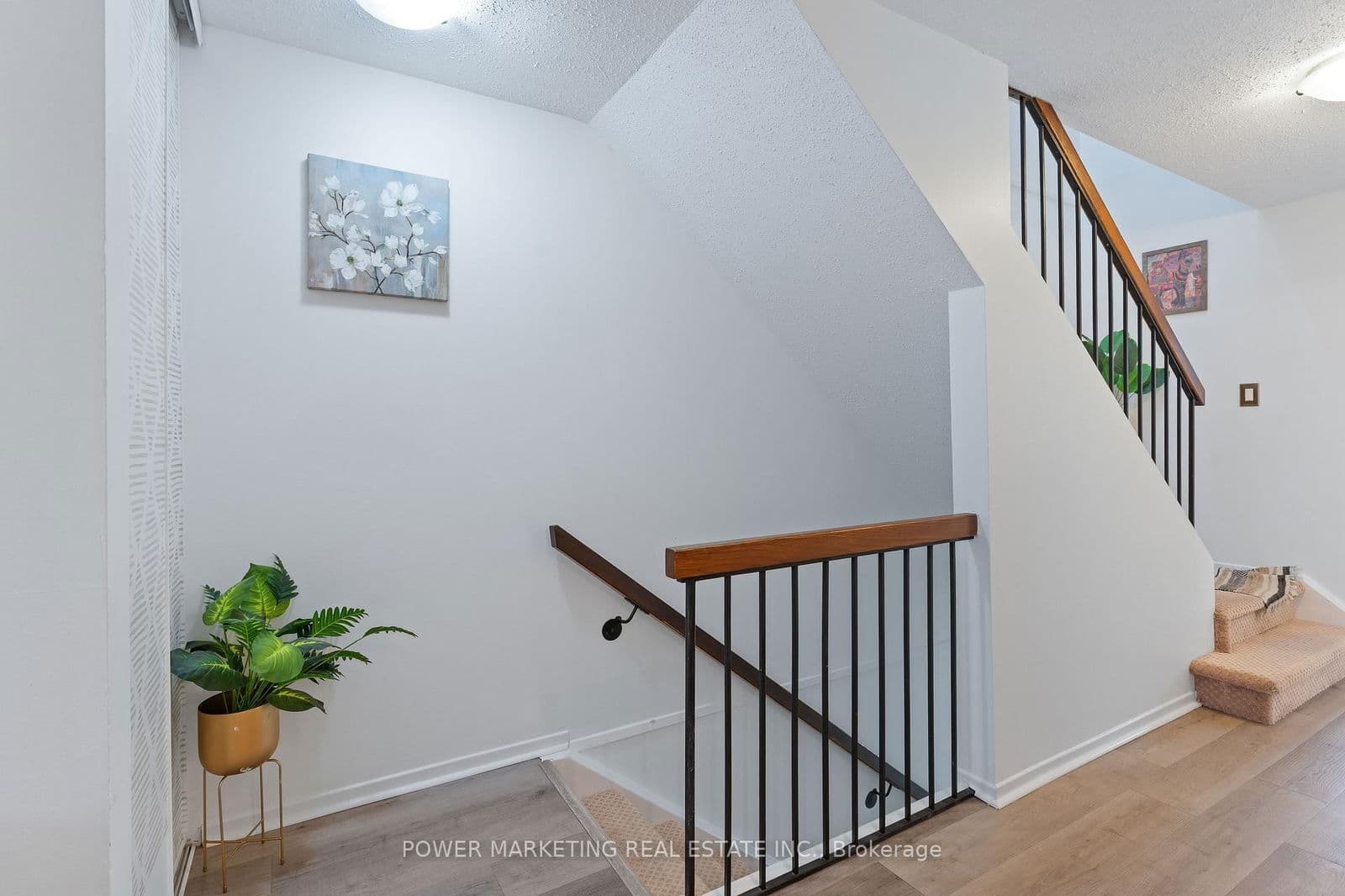 Unit B 6702 Jeanne D'arc Boulevard, Ottawa, ON K1C 6E9 - photo 7 of 27