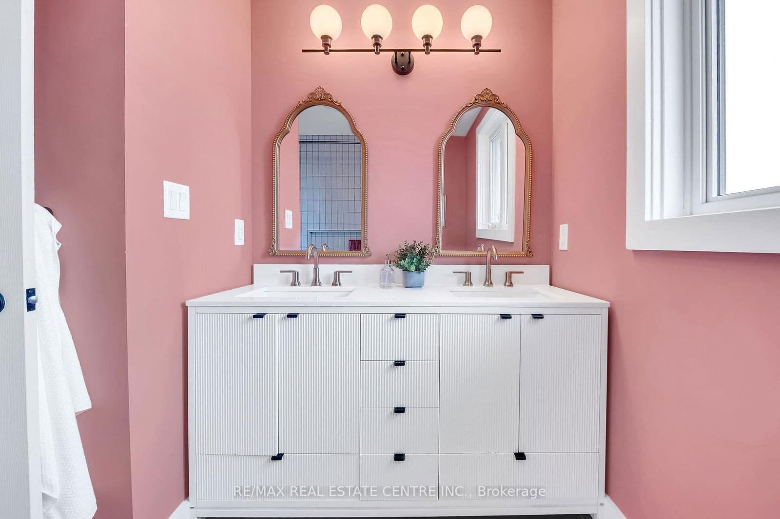 217 Jones Road, Hamilton, ON L8E 5J4 - photo 30 of 49