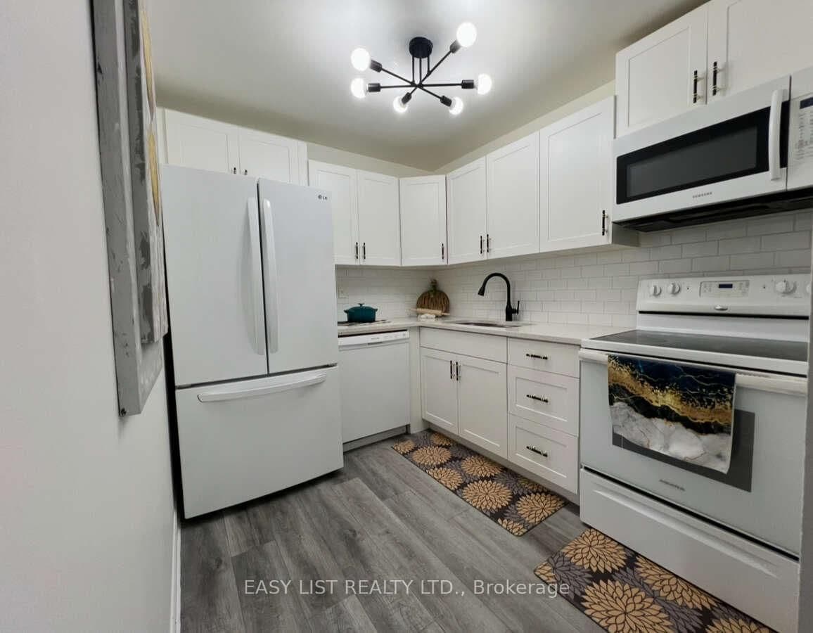 Unit 304 1582 Ernest Avenue, London South, ON N6E 2S4 - photo 2 of 33